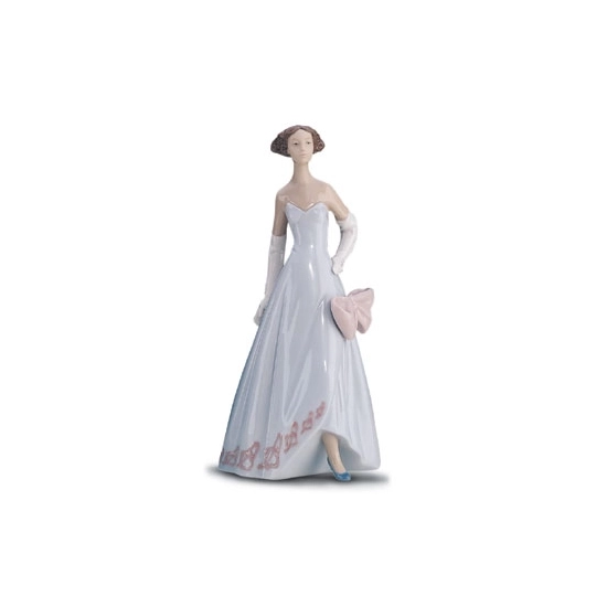 Lladro - On The Runway 1999-01