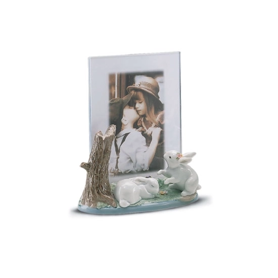 Lladro - Portrait Frame(garden Bunnies)