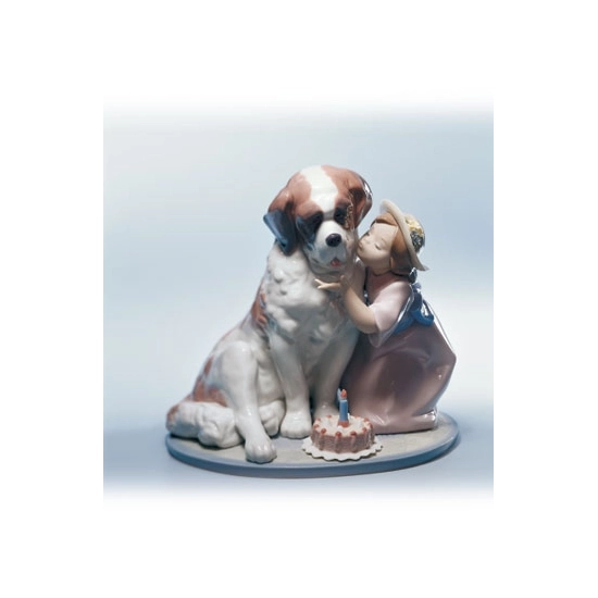 Lladro - A Birthday Kiss