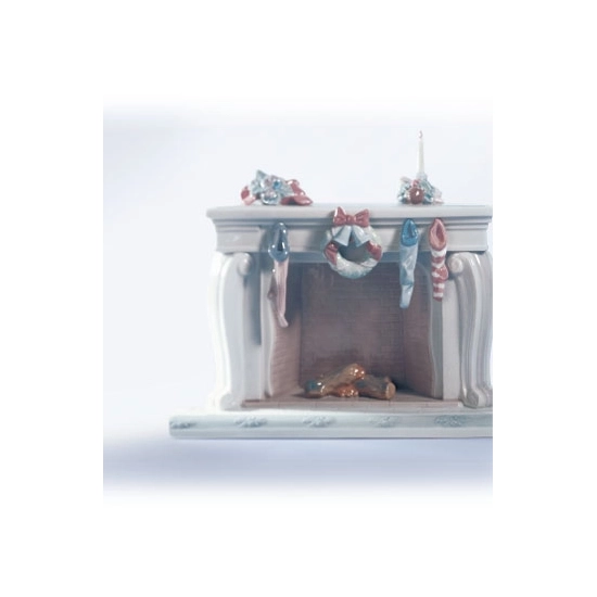 Lladro - Up The Chimney He Rose
