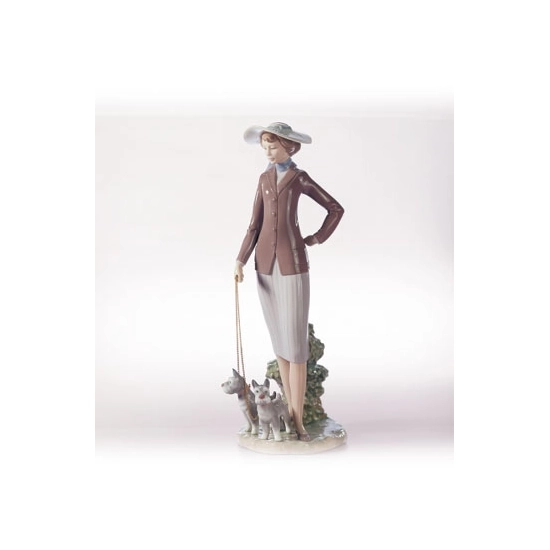 Lladro - Walking The Dogs