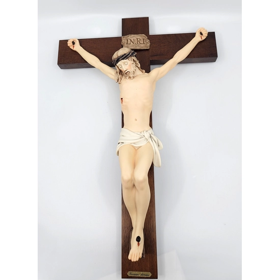 Giuseppe Armani - Crucifix