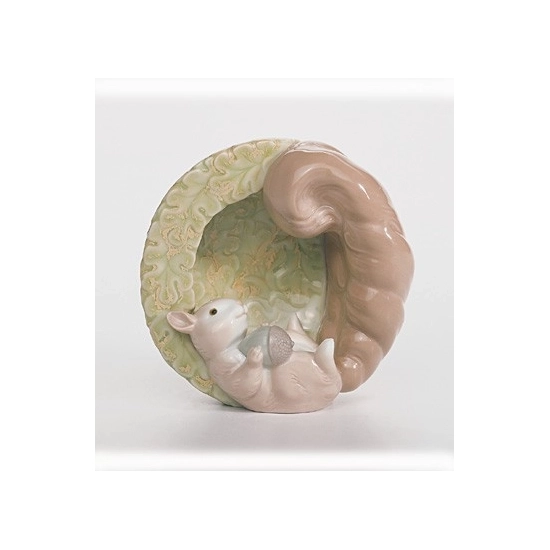 Lladro - Squirrel Natural Frames