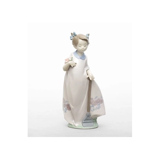 Lladro - Tending The Garden
