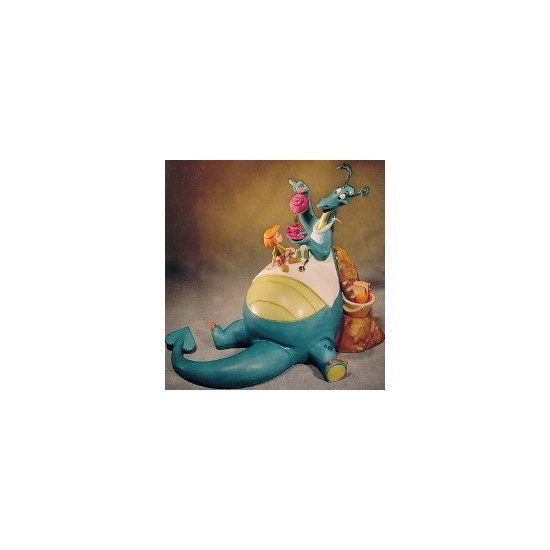 WDCC Disney Classics - The Reluctant Dragon Reluctant Dragon The More The Merrier