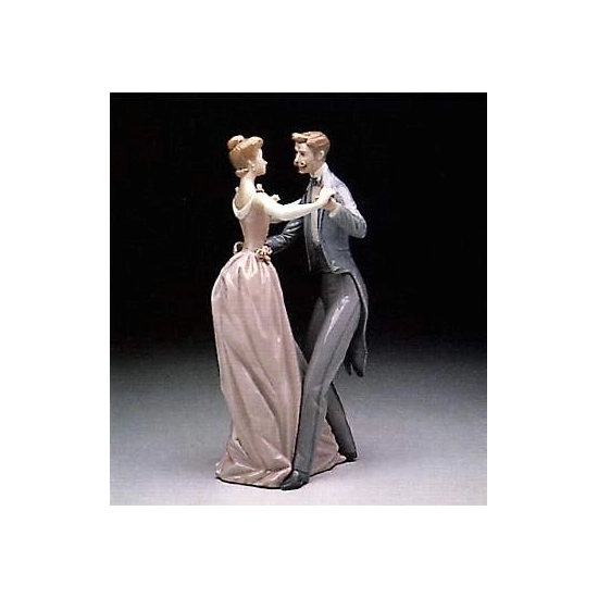 Lladro - Anniversary Dance