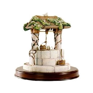 WDCC Disney Classics-Snow White Snow White's Wishing Well