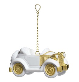 Little Roadster by Lladro Image is watermarked for copyright protection and is not present on the actual art work.