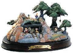 Snow White Seven Dwarfs' Jewel Mine by WDCC Disney Classics Image is watermarked for copyright protection and is not present on the actual art work.
