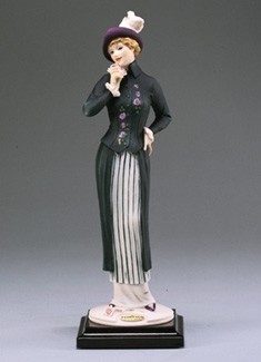 Suzanne by Giuseppe Armani Image is watermarked for copyright protection and is not present on the actual art work.