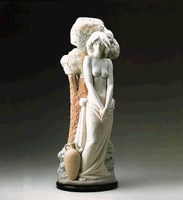 Youthful Beauty Le5000 1985-2001 by Lladro Image is watermarked for copyright protection and is not present on the actual art work.