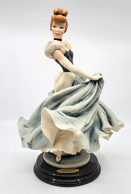 Cinderella by Giuseppe Armani Image is watermarked for copyright protection and is not present on the actual art work.