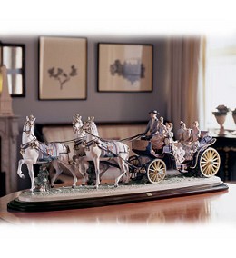 Outing In Seville (500) by Lladro Image is watermarked for copyright protection and is not present on the actual art work.