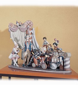Circus Time Le2500 1992 by Lladro Image is watermarked for copyright protection and is not present on the actual art work.