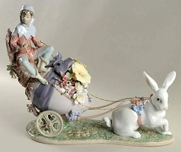 Easter Fantasy 1996-02 by Lladro Image is watermarked for copyright protection and is not present on the actual art work.