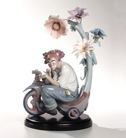 A World Of Magic Le1000 2003 by Lladro Image is watermarked for copyright protection and is not present on the actual art work.