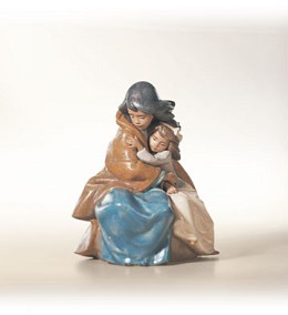 Sisterly Love 1990-2002 by Lladro Image is watermarked for copyright protection and is not present on the actual art work.