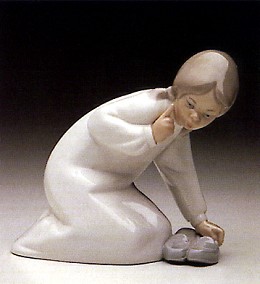 Little Girl With Slippers 1969-93 by Lladro Image is watermarked for copyright protection and is not present on the actual art work.