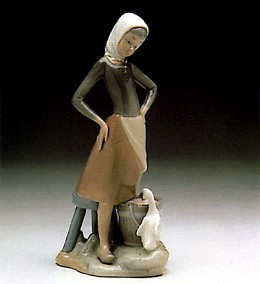 Girl With Milk Pail 1970-91 by Lladro Image is watermarked for copyright protection and is not present on the actual art work.