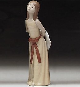 Naughty 1978-98 by Lladro Image is watermarked for copyright protection and is not present on the actual art work.