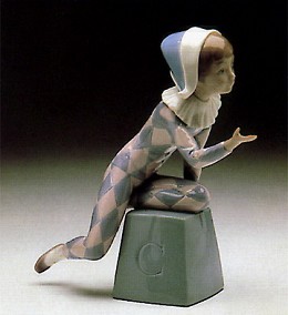 Harlequin Letter C 1980-85 by Lladro Image is watermarked for copyright protection and is not present on the actual art work.
