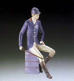 Gentleman Equestrian 1985-87 by Lladro Image is watermarked for copyright protection and is not present on the actual art work.