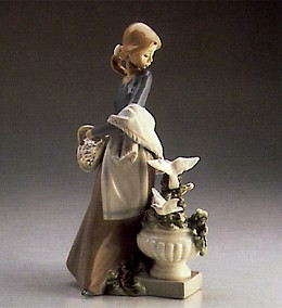 In The Garden 1987-96 by Lladro Image is watermarked for copyright protection and is not present on the actual art work.