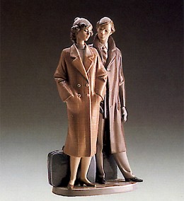 Sad Parting 1989-91 by Lladro Image is watermarked for copyright protection and is not present on the actual art work.
