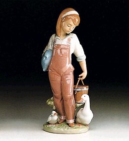 Saturday's Child (girl) 1993-97 by Lladro Image is watermarked for copyright protection and is not present on the actual art work.