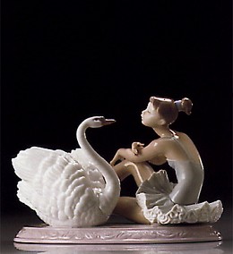 Grace And Beauty 1995-99 *** by Lladro Image is watermarked for copyright protection and is not present on the actual art work.