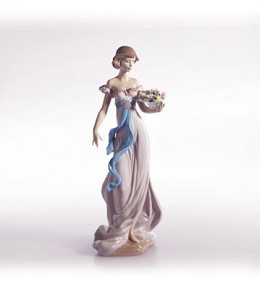 Spring Flirtation by Lladro Image is watermarked for copyright protection and is not present on the actual art work.