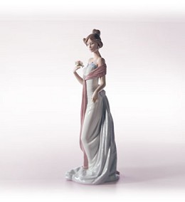 Summer Infatuation by Lladro Image is watermarked for copyright protection and is not present on the actual art work.