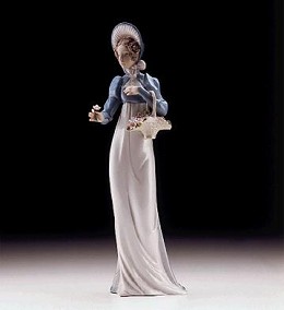 A Flower For You 1997-00 by Lladro Image is watermarked for copyright protection and is not present on the actual art work.