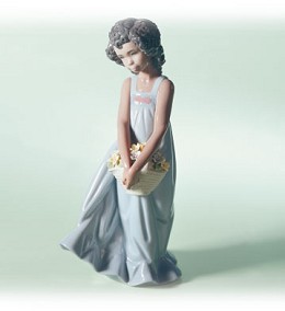 My Pretty Flowers by Lladro Image is watermarked for copyright protection and is not present on the actual art work.