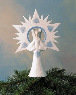 Angel Of Light 1997-98 by Lladro Image is watermarked for copyright protection and is not present on the actual art work.