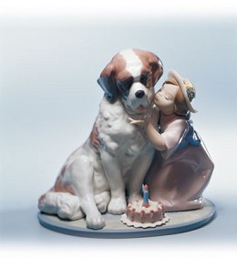 A Birthday Kiss by Lladro Image is watermarked for copyright protection and is not present on the actual art work.