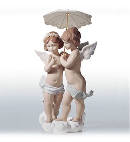 Waiting For A Rainbow (2000) by Lladro Image is watermarked for copyright protection and is not present on the actual art work.