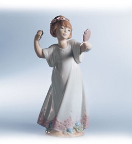Delightful by Lladro Image is watermarked for copyright protection and is not present on the actual art work.