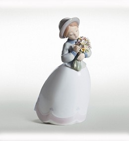 Blossom Time by Lladro Image is watermarked for copyright protection and is not present on the actual art work.