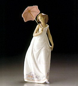 Afternoon Promenade 1995 Society by Lladro Image is watermarked for copyright protection and is not present on the actual art work.