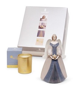 Set Cantata by Lladro Image is watermarked for copyright protection and is not present on the actual art work.