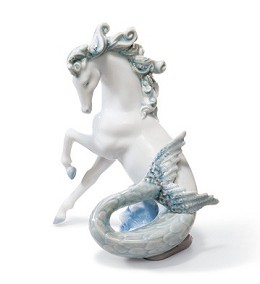 Triton I by Lladro Image is watermarked for copyright protection and is not present on the actual art work.