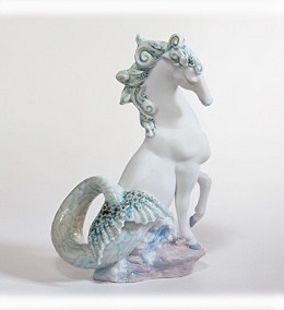 Triton II by Lladro Image is watermarked for copyright protection and is not present on the actual art work.