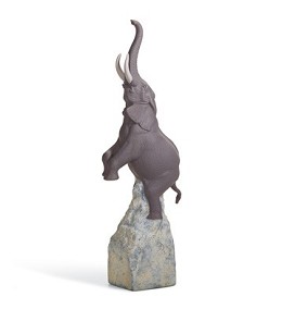 Balance Elephant I by Lladro Image is watermarked for copyright protection and is not present on the actual art work.