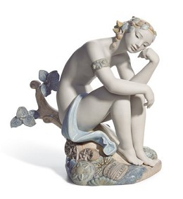Total Harmony by Lladro Image is watermarked for copyright protection and is not present on the actual art work.