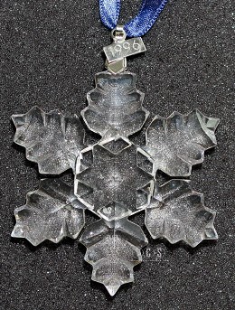 1996 Snowflake Ornament by Swarovski Crystal Image is watermarked for copyright protection and is not present on the actual art work.