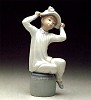 Lladro Girl With Bonnet 1971-1985
