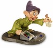 WDCC Disney Classics Snow White Dopey We Pick Up Everything In SightPorcelain Figurine