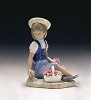 Lladro Picking Flowers 1974-98