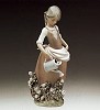 Lladro Girl With Watering Can 1977-88